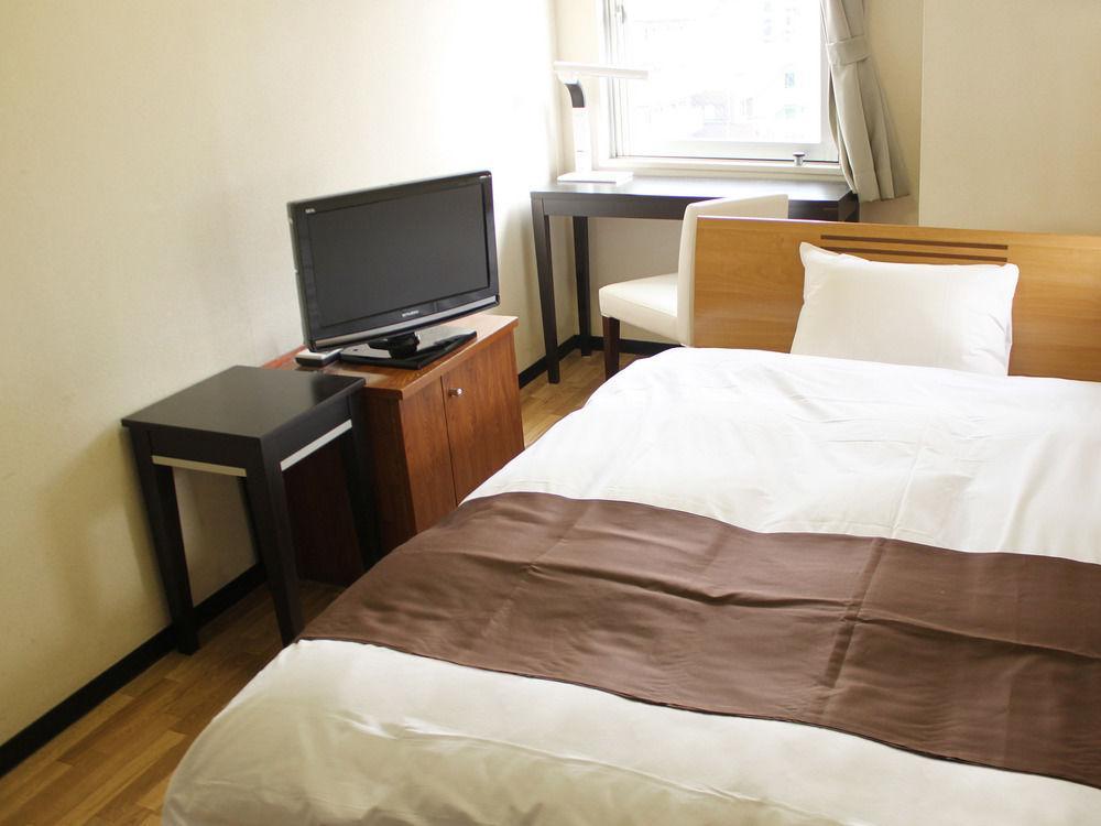 Hotel Livemax Budget Kawasaki Ekimae Exterior photo